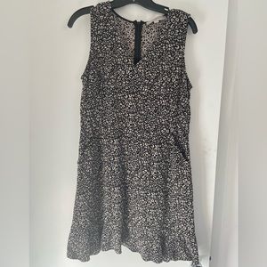 Ann Taylor LOFT Leopard Print Zip Back Dress. Size 8 and lightly worn
